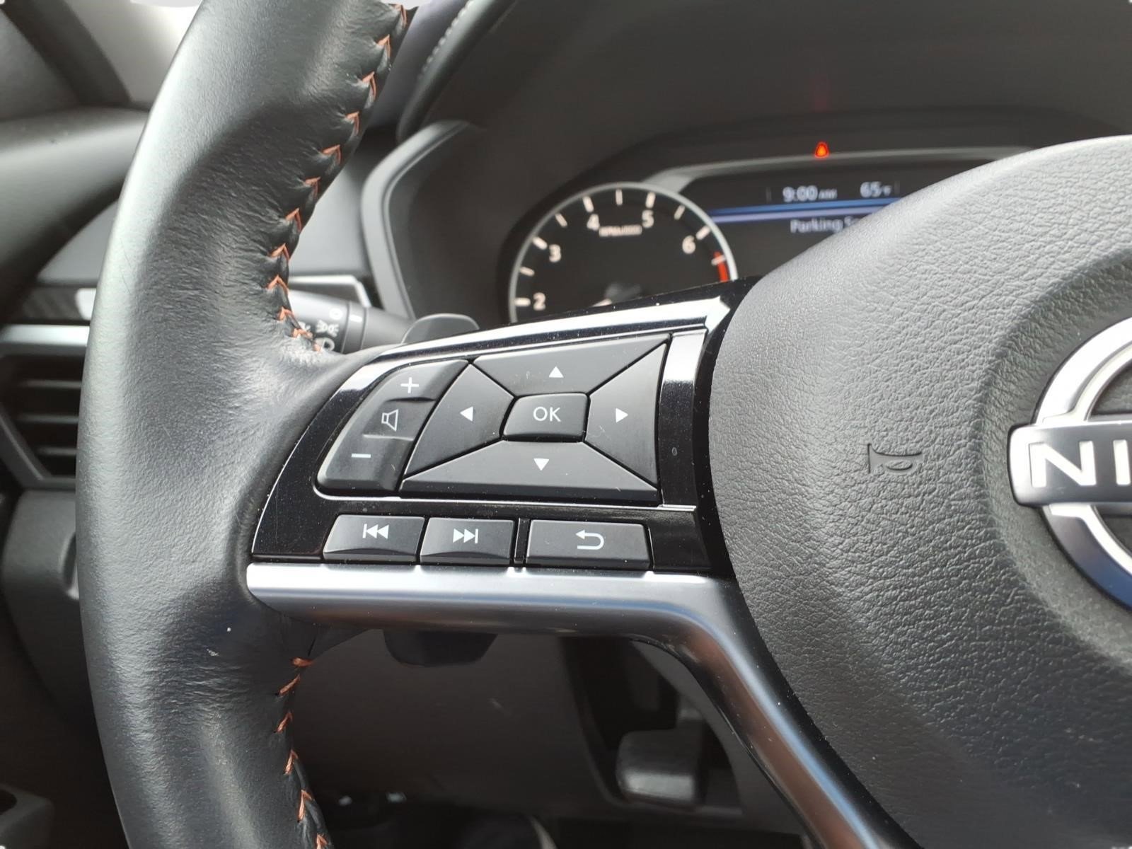 Used 2023 Nissan Altima 2.5 SR w/ SR Premium Package image 23