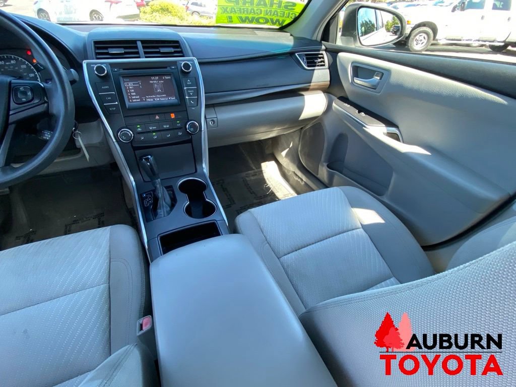 Used 2015 Toyota Camry LE FWD image 23