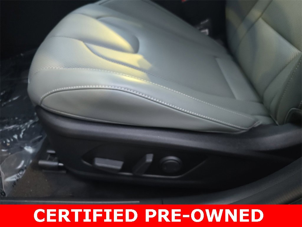 Used 2025 Hyundai Elantra Limited image 28