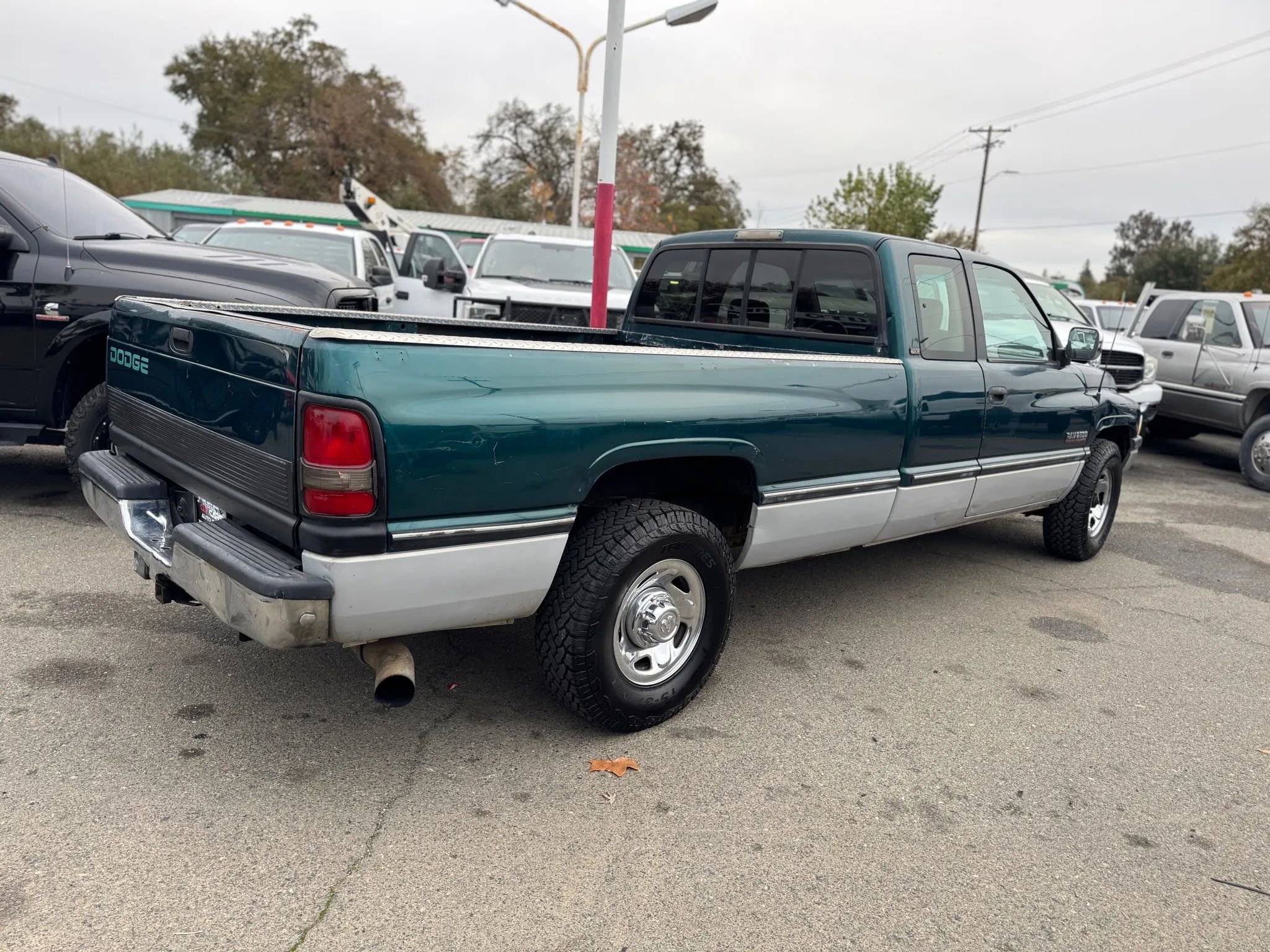 Used 1995 Dodge Ram 2500 Truck 2WD Club Cab image 4