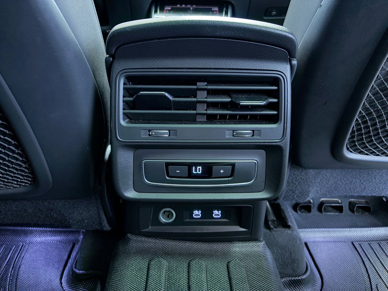 Used 2021 Audi Q7 3.0T Premium Plus image 24