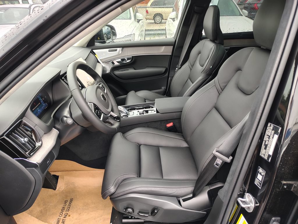 New 2026 Volvo XC90 B6 Ultra w/ Lounge Package AWD/4WD image 12