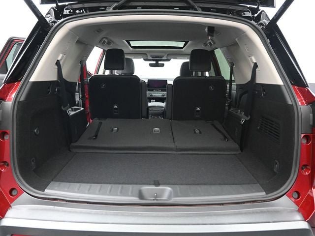 New 2026 Nissan Pathfinder Platinum AWD/4WD image 35