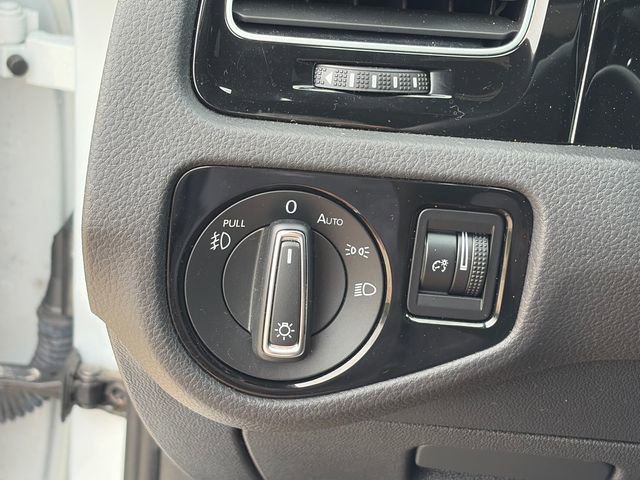 Used 2019 Volkswagen GTI Autobahn FWD image 16