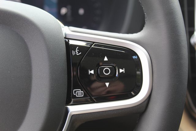 New 2026 Volvo XC60 B5 Plus w/ Protection Package Premier image 16