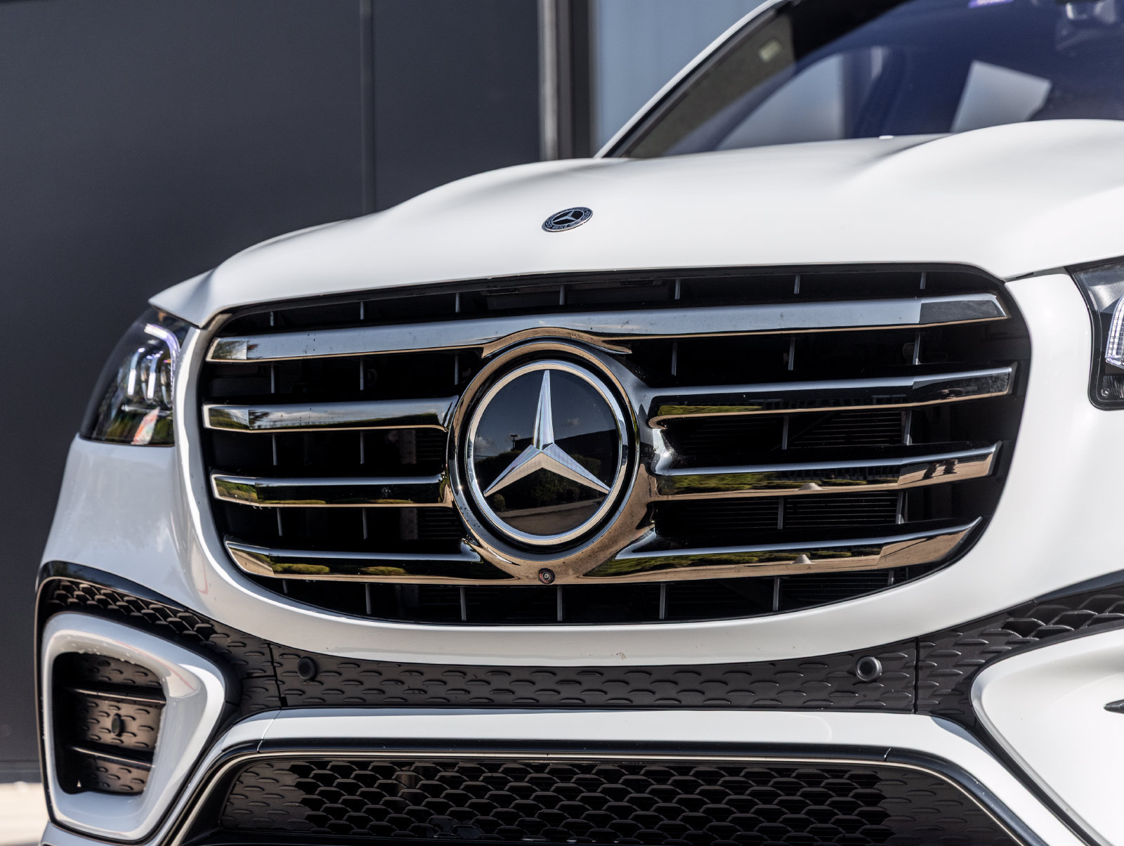 Used 2026 Mercedes-Benz GLS 450 4MATIC image 16