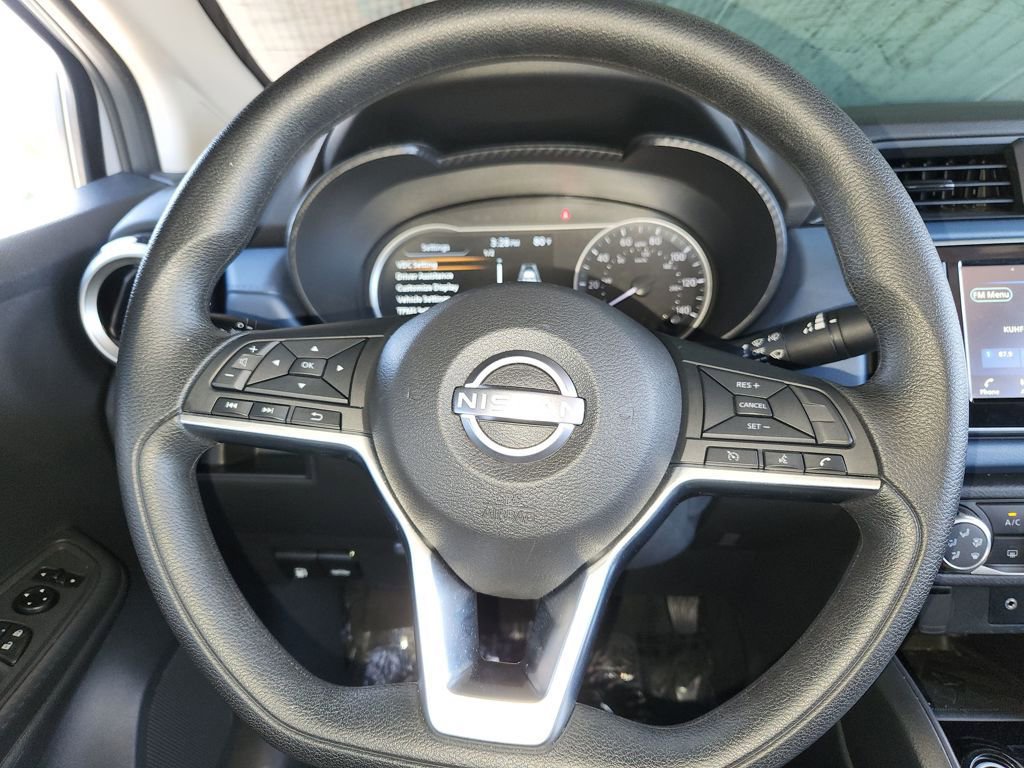 Used 2025 Nissan Versa SV image 22