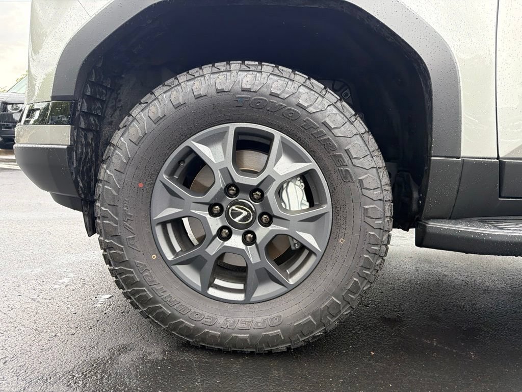 Used 2026 Lexus GX 550 AWD/4WD image 12