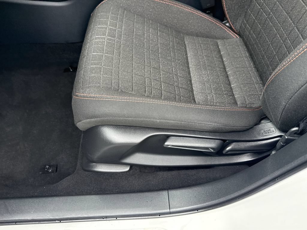 Used 2024 Honda HR-V Sport image 11