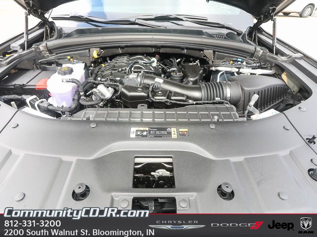 New 2025 Jeep Grand Cherokee L Summit w/ Advanced Protech Group IV image 19