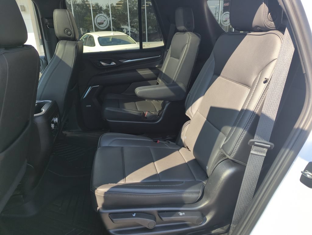Used 2024 GMC Yukon Denali AWD/4WD image 28