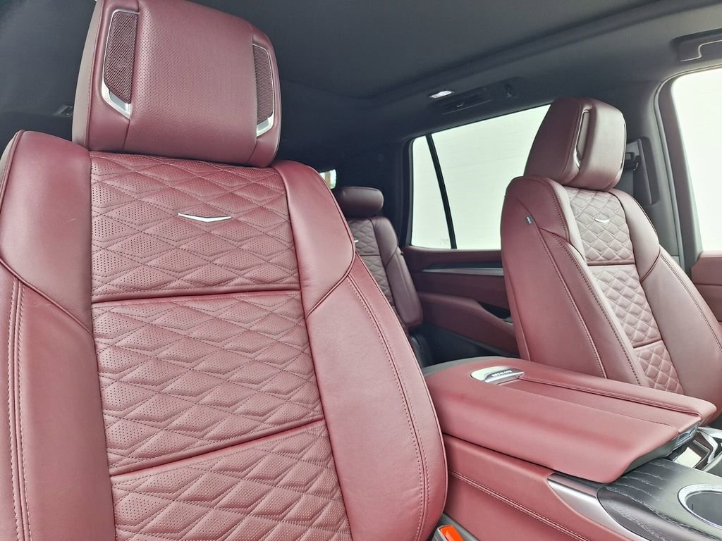 New 2026 Cadillac Escalade Sport image 29