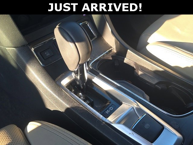 Used 2023 Subaru Ascent Limited w/ Technology Package image 23