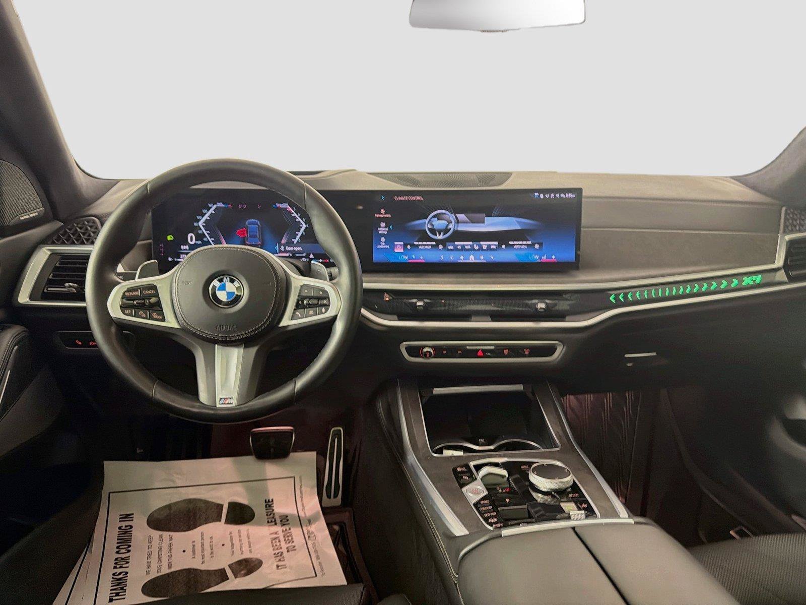 Used 2024 BMW X7 xDrive40i w/ M Sport Package AWD/4WD image 23
