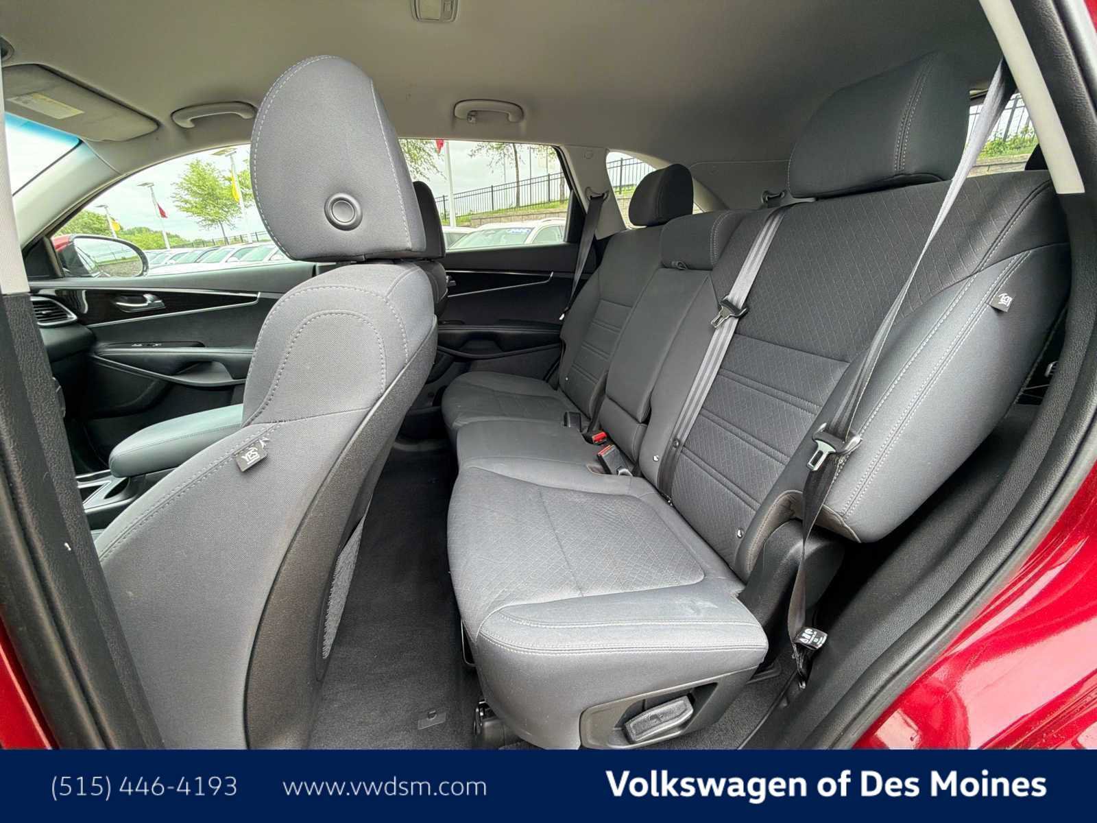 Used 2020 Kia Sorento LX w/ LX I4 Convenience Package FWD image 12