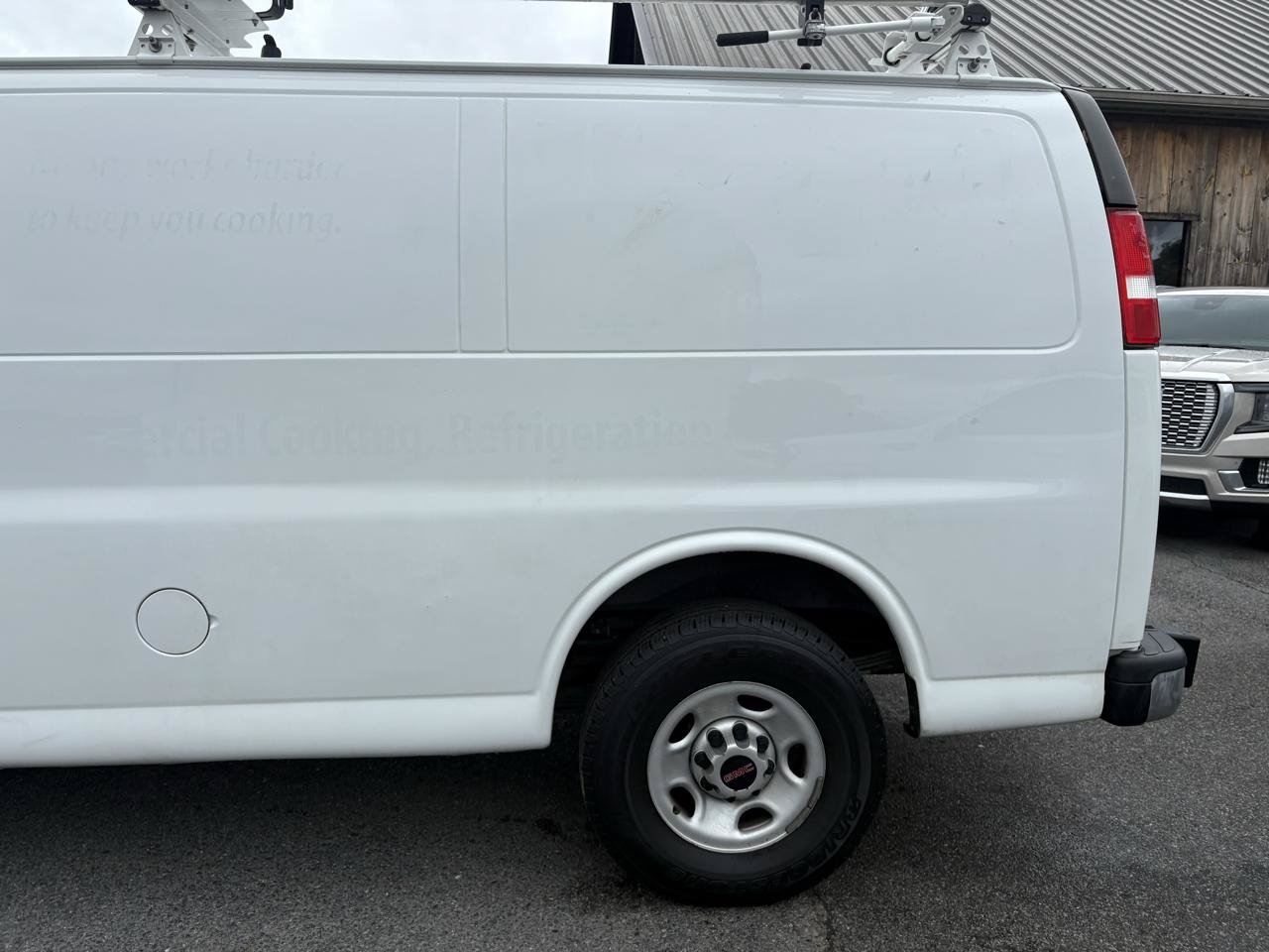 Used 2020 GMC Savana 2500 w/ Driver Convenience Package RWD image 32