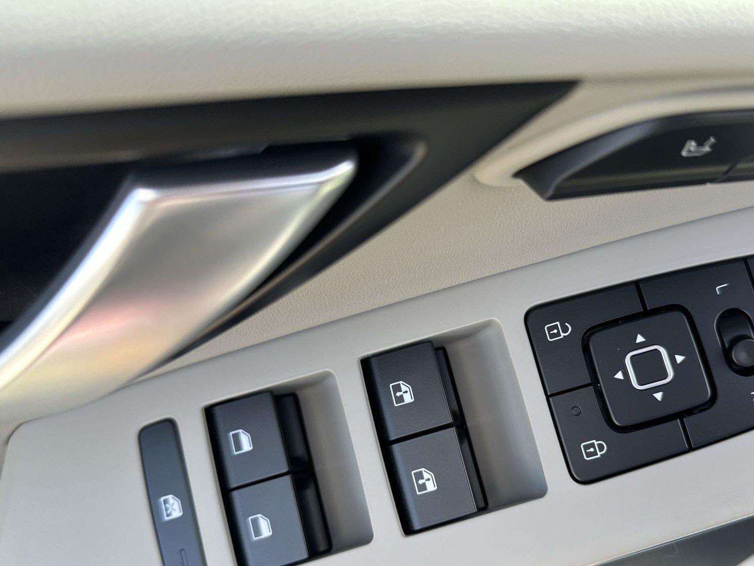 New 2025 Kia Niro Wave w/ Wave Preserve Package FWD image 17