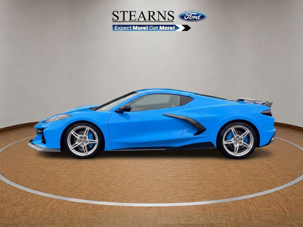 Used 2021 Chevrolet Corvette Stingray Preferred Cpe w/ 2LT RWD image 3