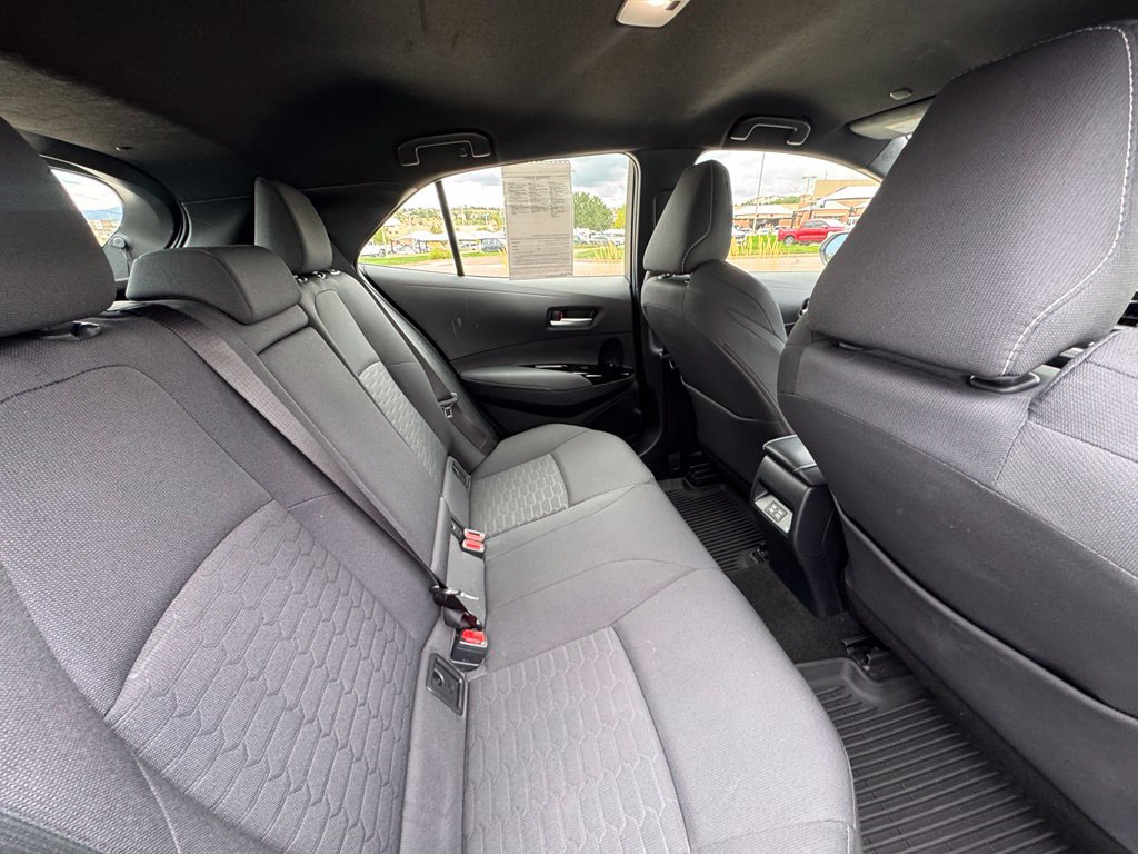 Used 2025 Toyota Corolla SE FWD image 27