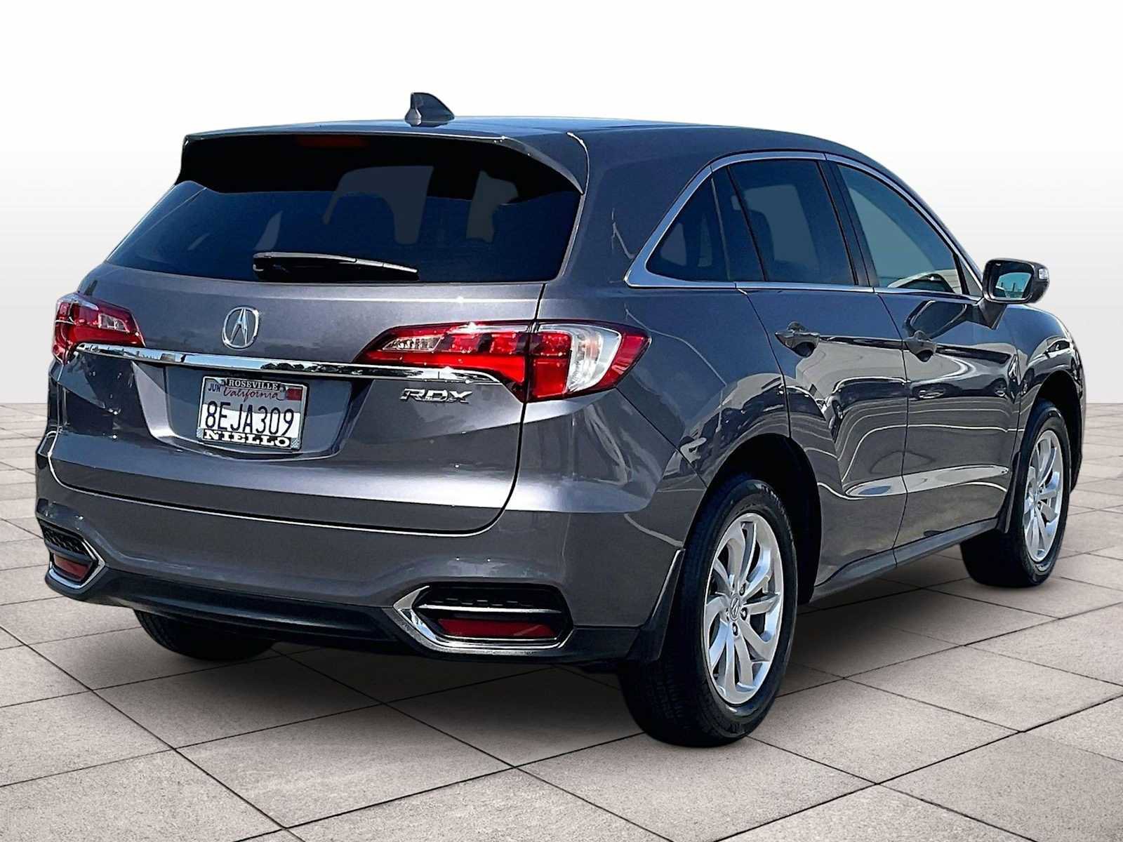 Used 2018 Acura RDX FWD w/ Technology Package image 15