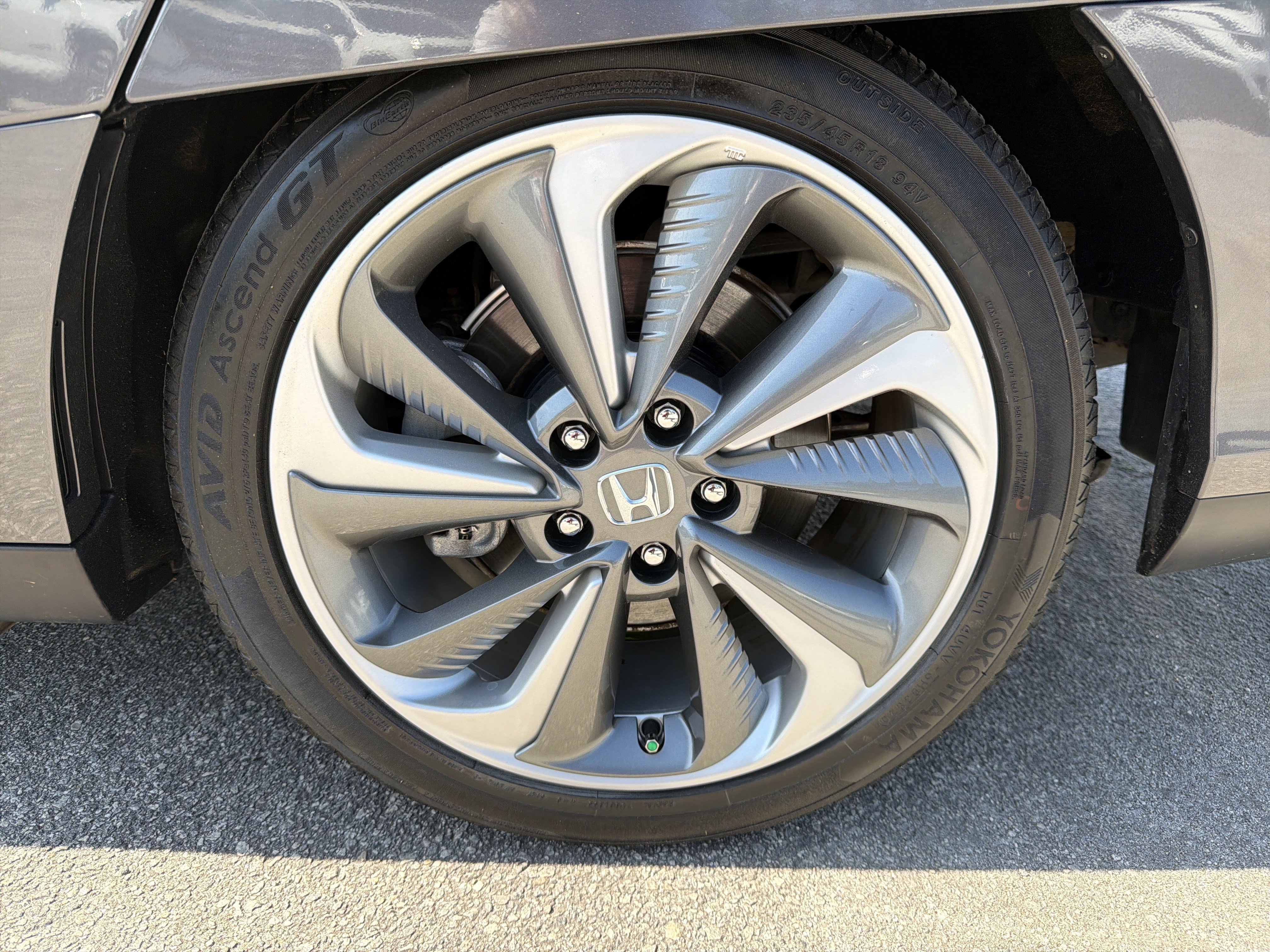 Used 2018 Honda Clarity Touring image 19
