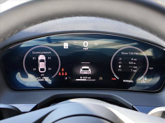 Used 2025 Porsche Panamera 4 AWD/4WD image 15