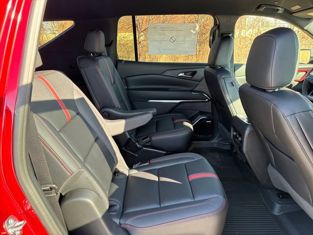 New 2026 Chevrolet Traverse RS image 15