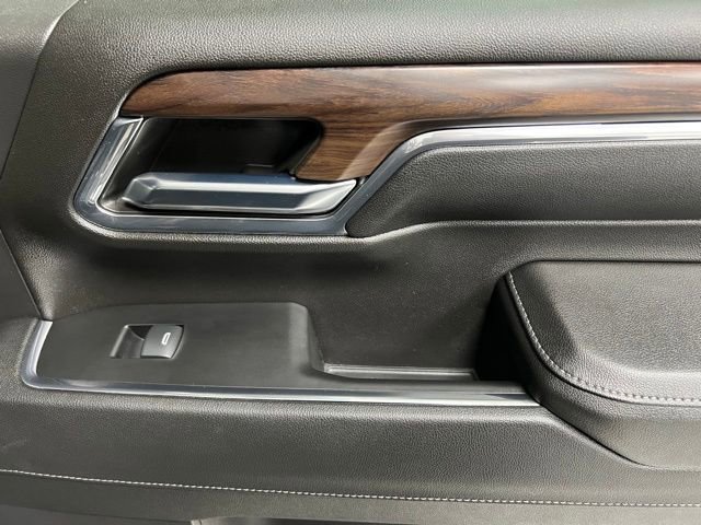 Used 2024 GMC Sierra 3500 SLT w/ SLT Convenience Package image 50