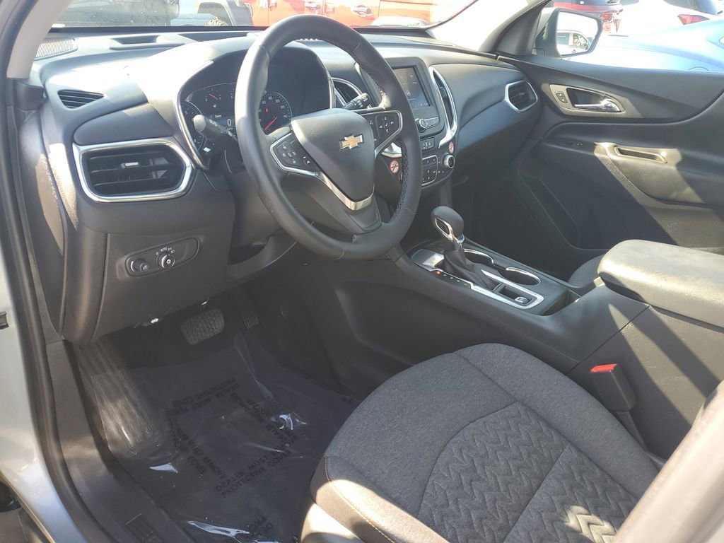 Used 2024 Chevrolet Equinox LT image 19