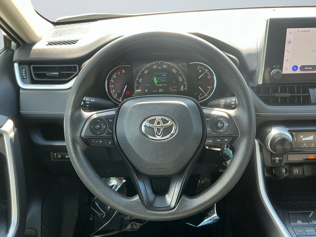 Certified 2023 Toyota RAV4 LE FWD image 14
