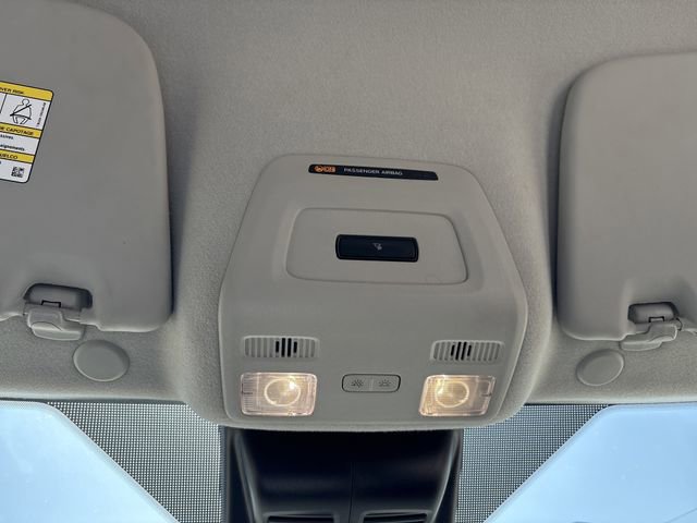 Certified 2023 Ford Transit 250 Medium Roof RWD image 31