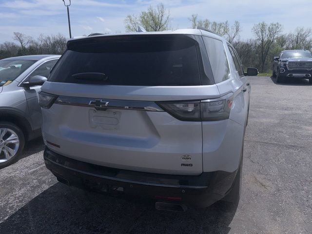 Used 2019 Chevrolet Traverse Premier w/ Redline Edition AWD/4WD image 14