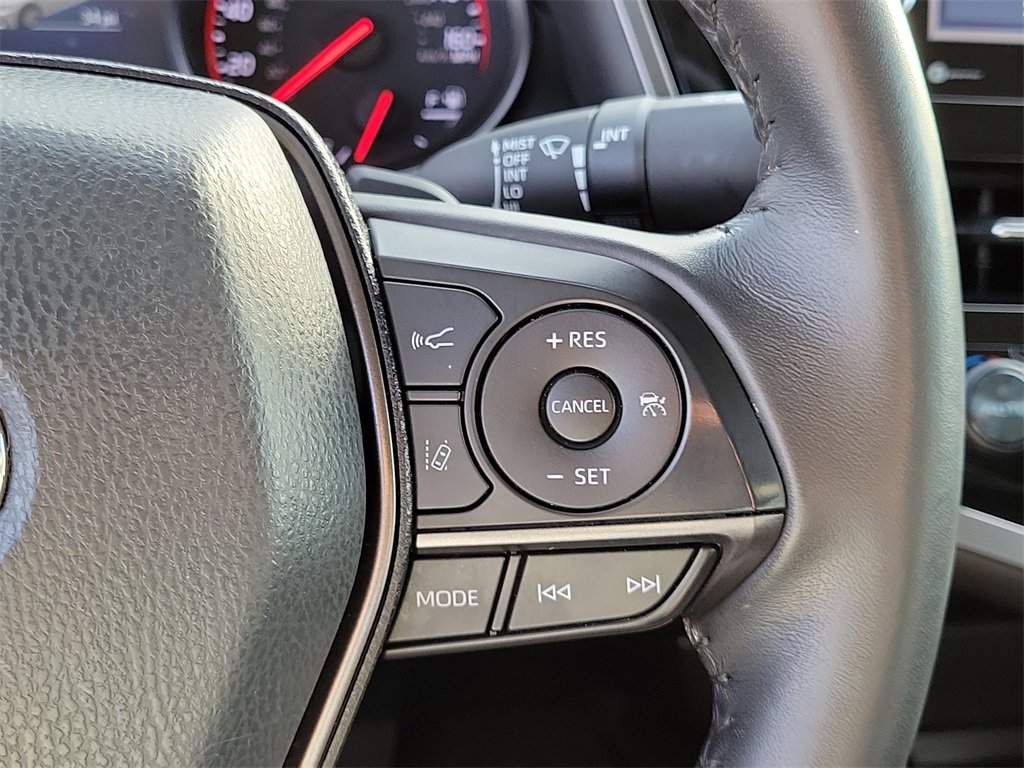 Used 2024 Toyota Camry XSE image 6