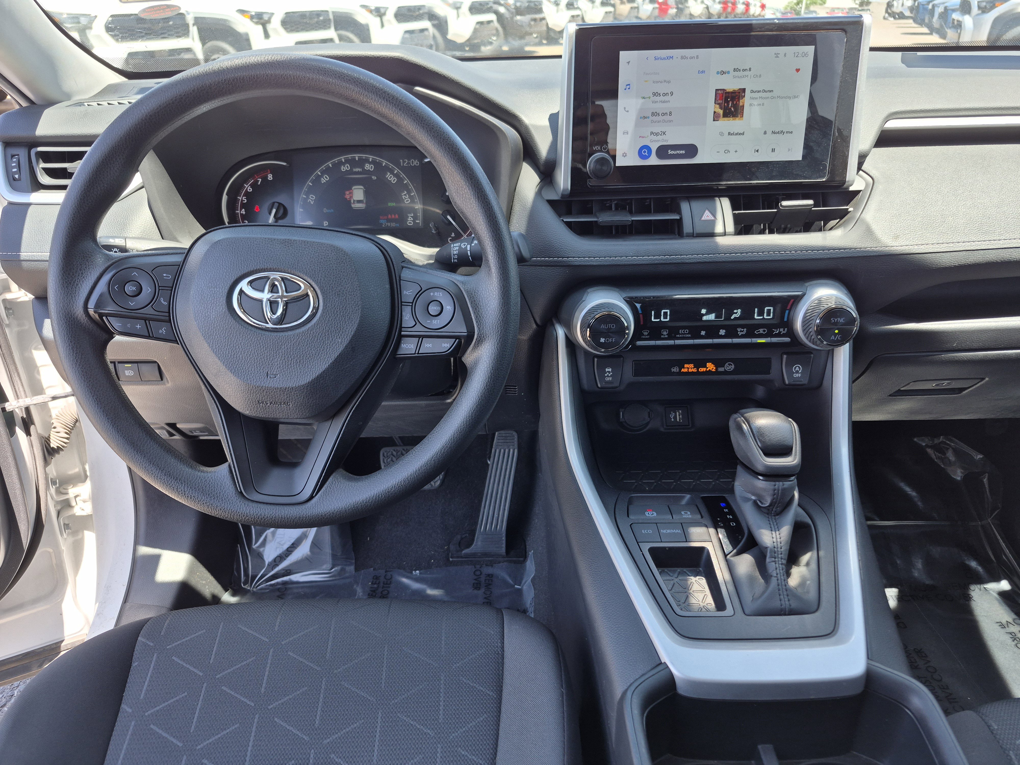 Certified 2024 Toyota RAV4 XLE FWD image 18