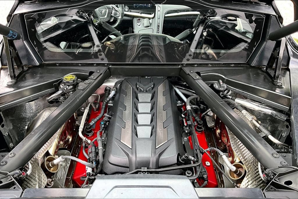Used 2025 Chevrolet Corvette E-Ray AWD/4WD image 29