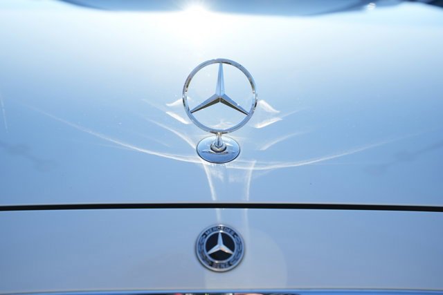 Certified 2023 Mercedes-Benz S 500 4MATIC image 13