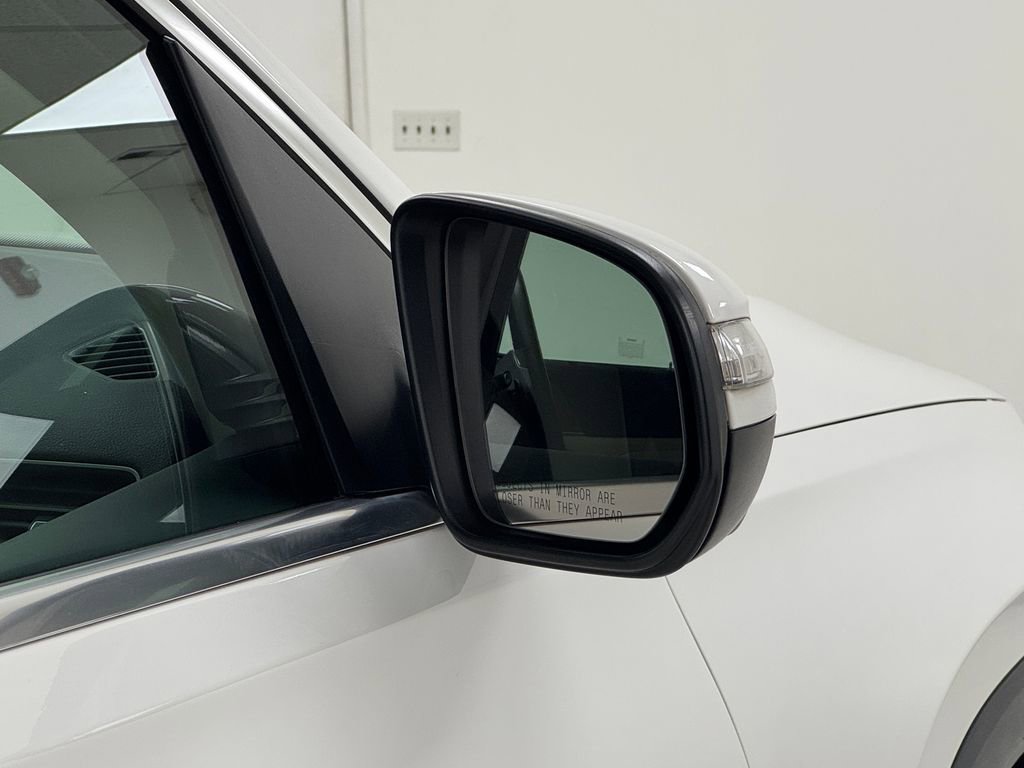 Used 2022 Mercedes-Benz GLS 450 4MATIC image 40