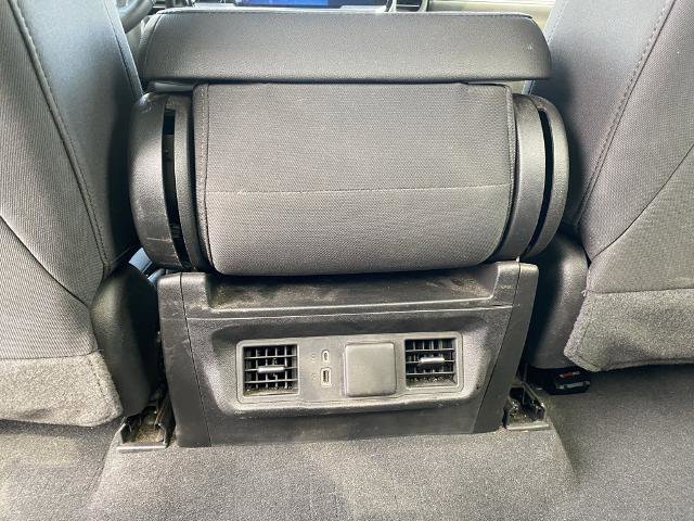 Used 2024 Chevrolet Silverado 2500 LT w/ Convenience Package image 29