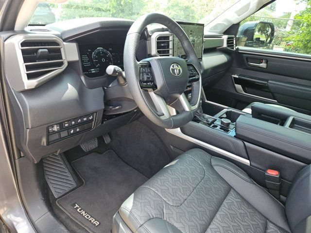 Used 2024 Toyota Tundra Limited AWD/4WD image 17
