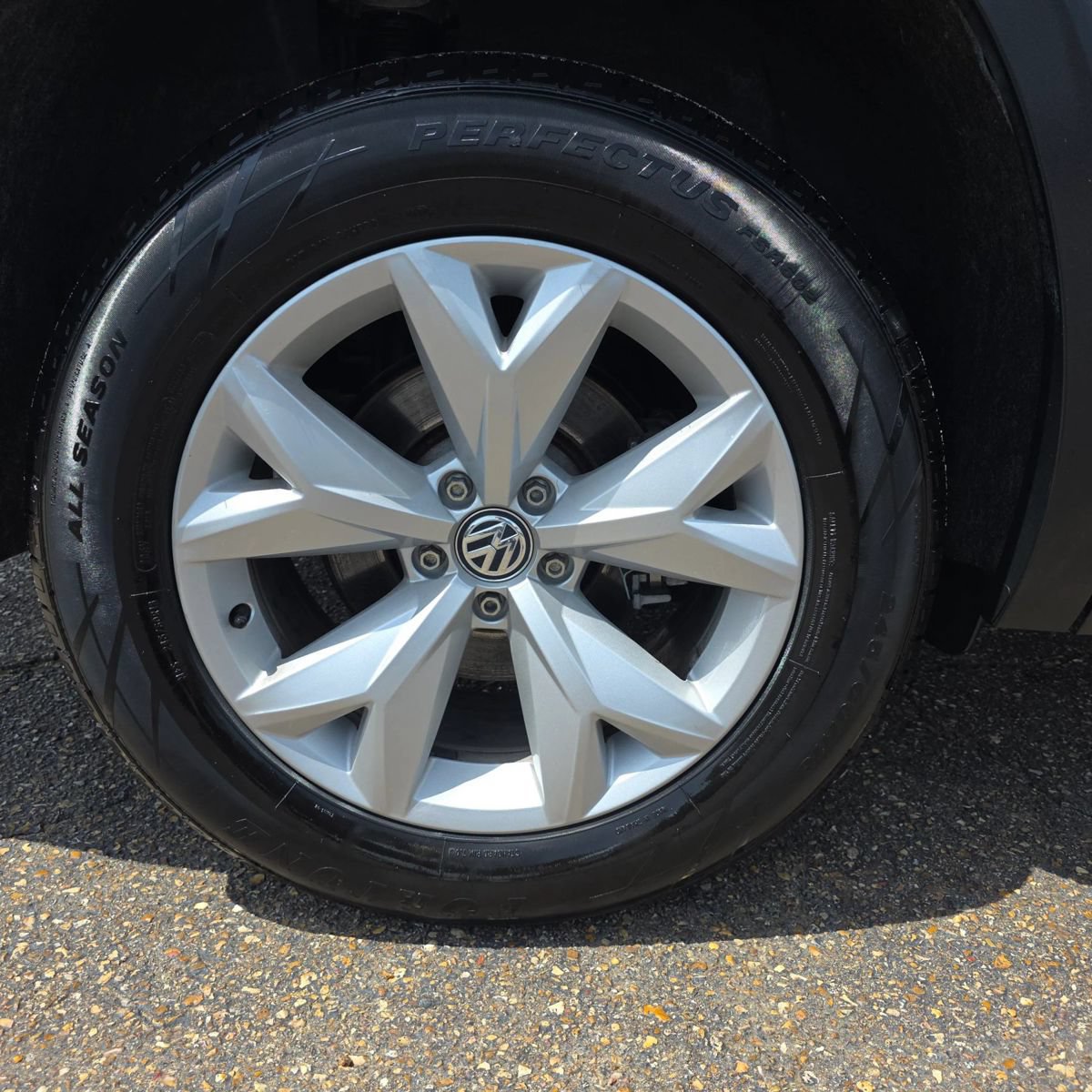 Used 2019 Volkswagen Atlas S FWD image 10