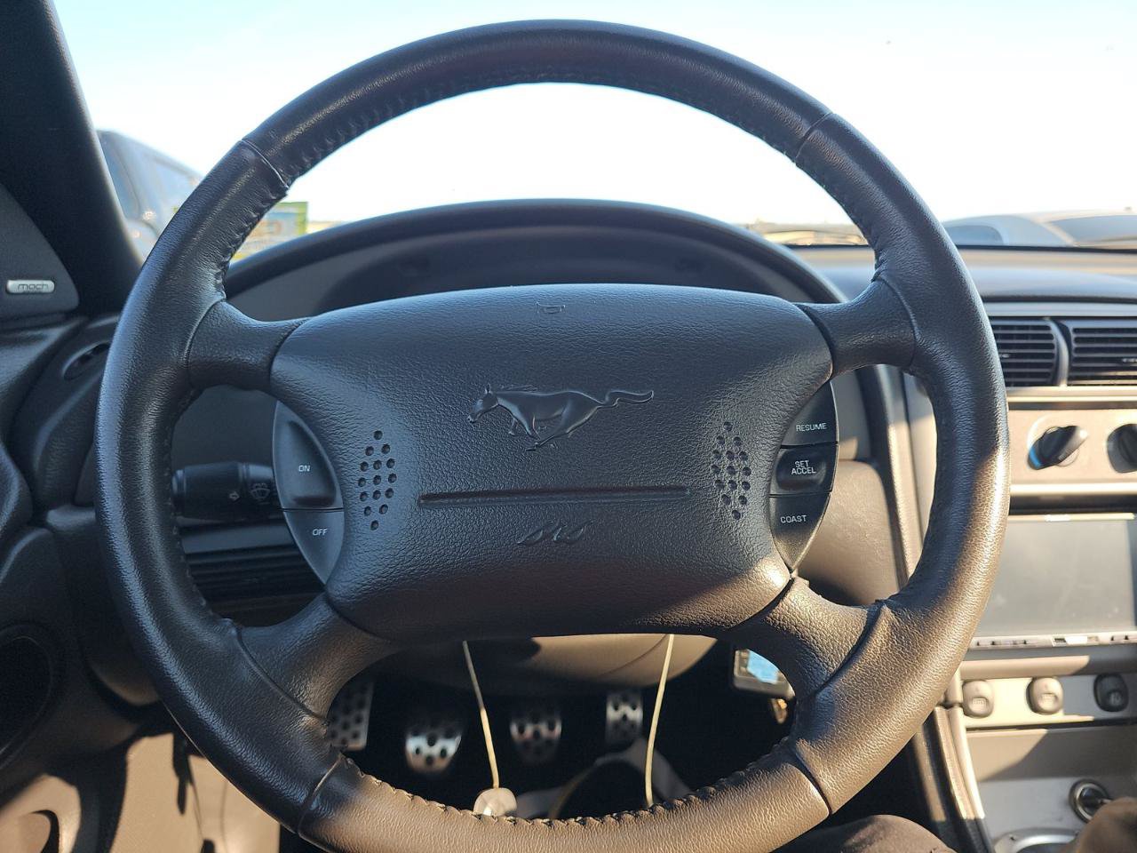 Used 2003 Ford Mustang Mach 1 RWD image 12