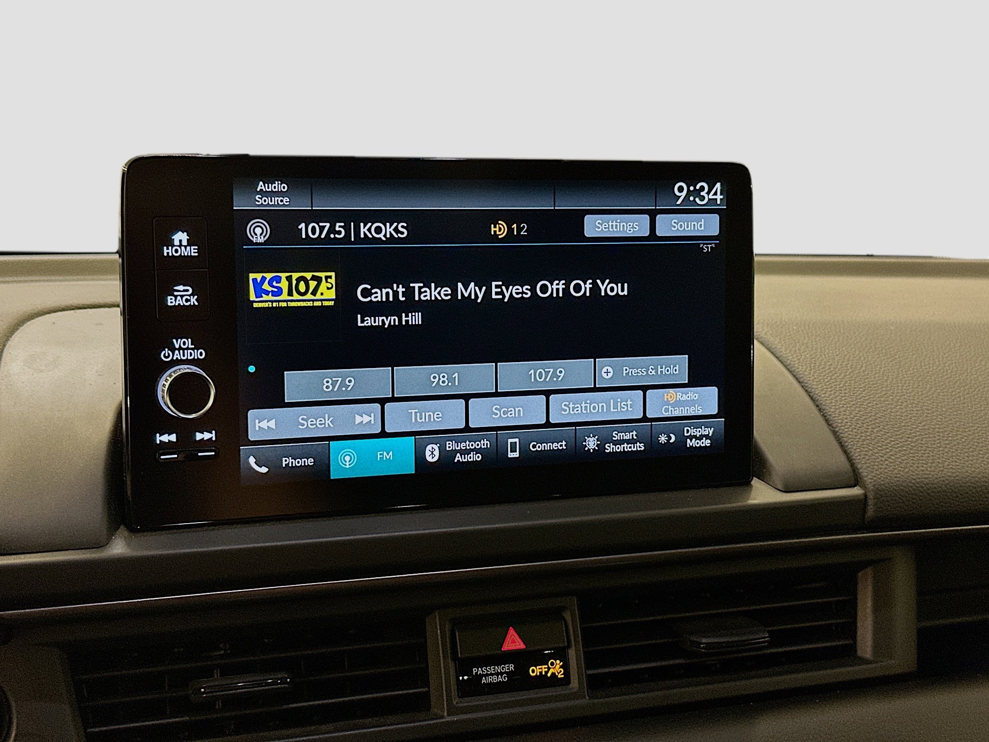 Used 2025 Honda Pilot TrailSport image 21