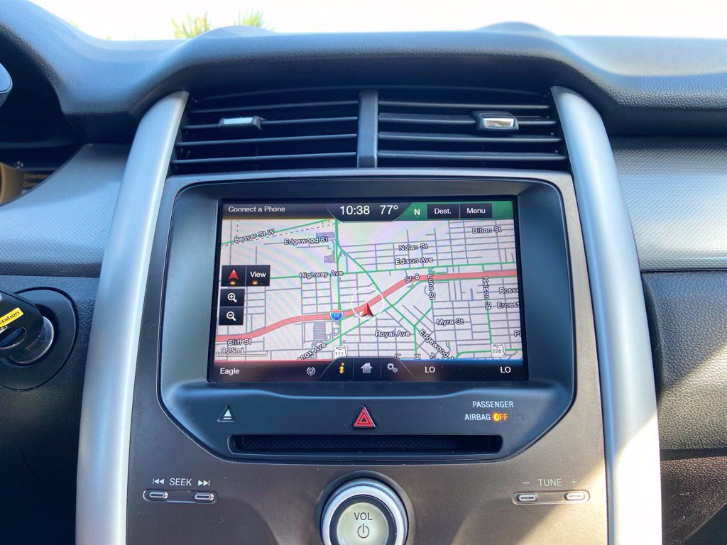 Used 2014 Ford Edge SEL w/ Equipment Group 205A AWD/4WD image 32
