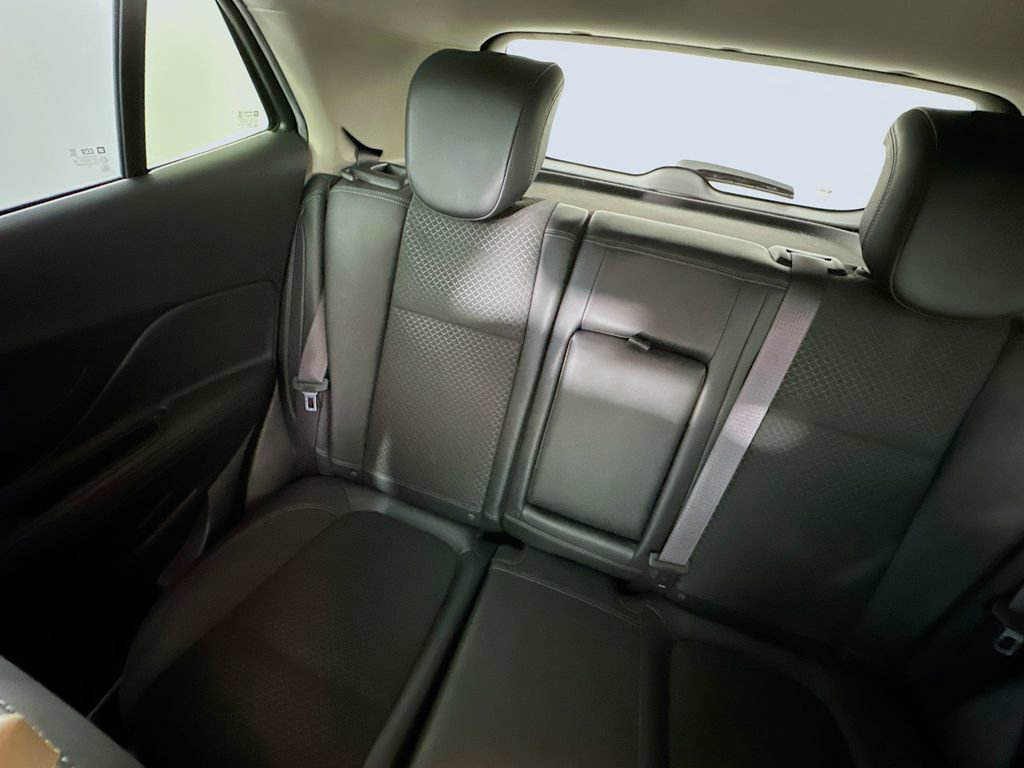 Used 2018 Buick Encore Preferred FWD image 12