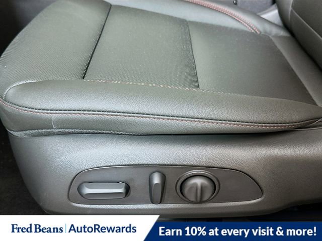 New 2026 Chevrolet Trax RS w/ Sunroof Package image 17