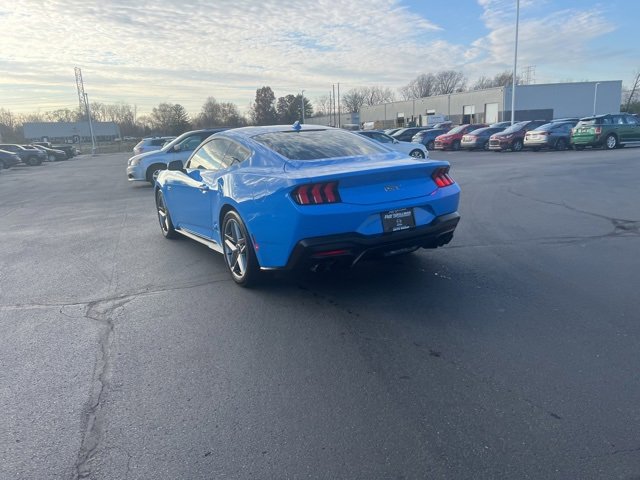 Used 2024 Ford Mustang GT Premium image 11