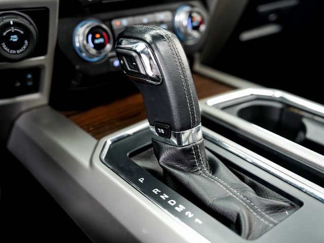 Used 2016 Ford F150 Lariat w/ Equipment Group 502A Luxury image 20