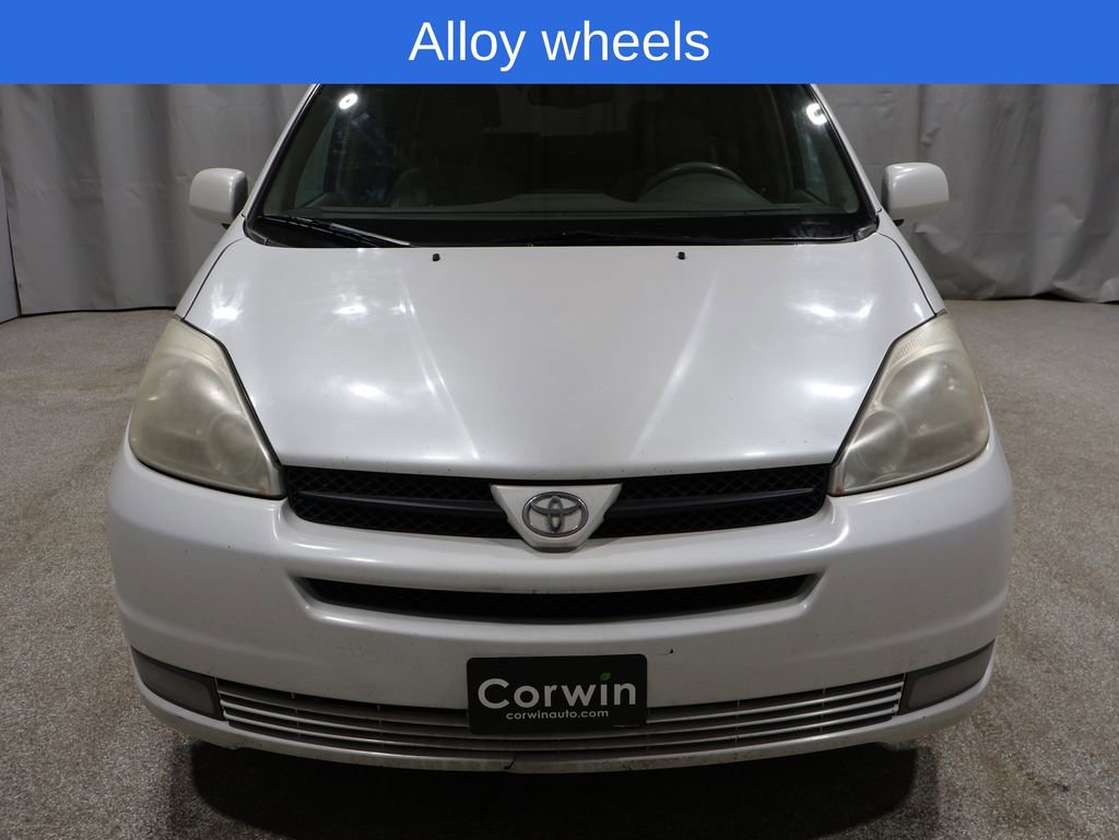Used 2005 Toyota Sienna XLE image 16