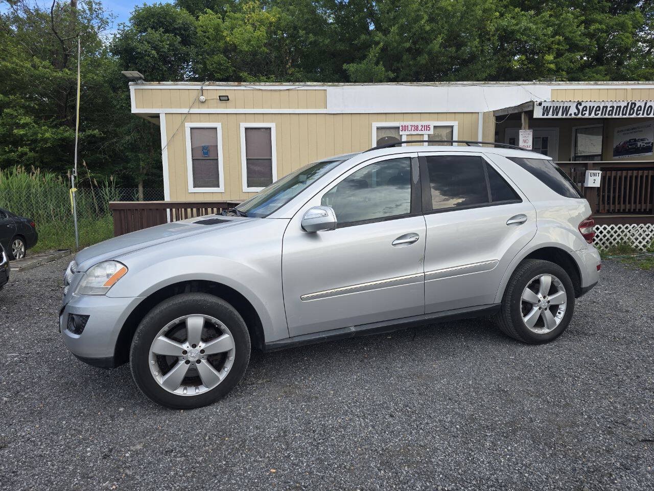 Used 2009 Mercedes-Benz ML 350 4MATIC image 2