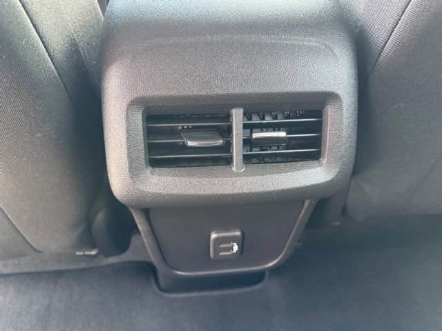 Used 2024 Chevrolet Equinox LT image 18